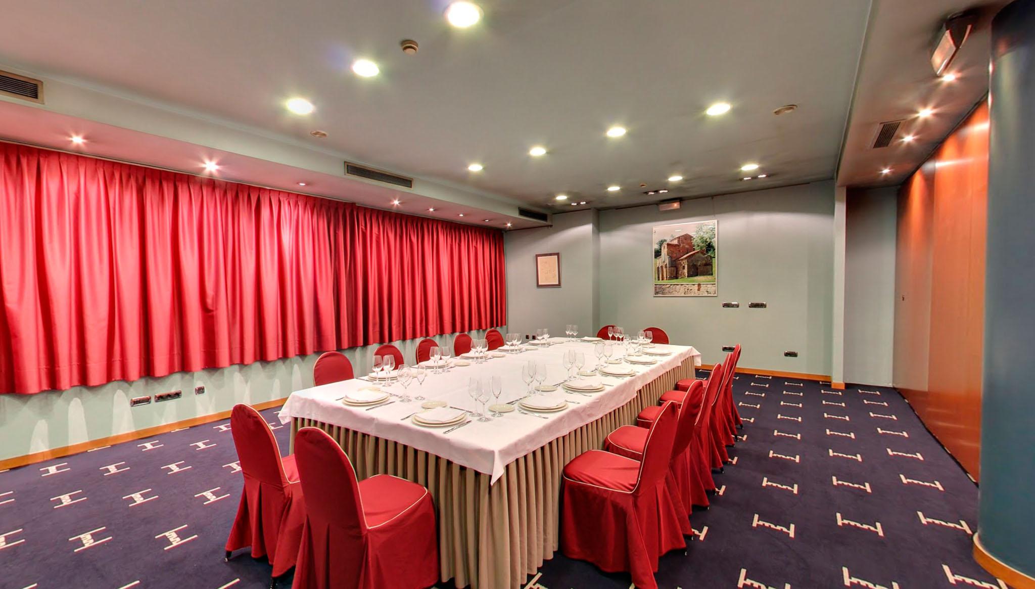 Silken Monumental Naranco Hotel Oviedo Exterior photo