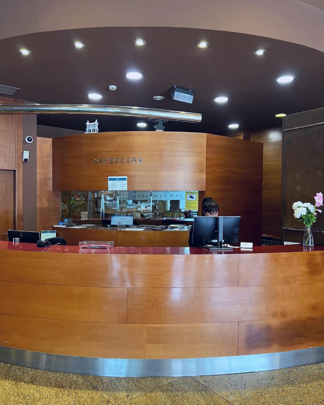 Silken Monumental Naranco Hotel Oviedo Exterior photo